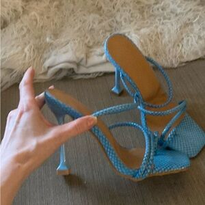 New blue faux snake snakeskin strappy mule pump 6
